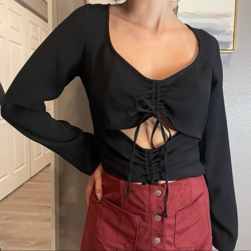 Zara Black Cutout Long Sleeve Tie Top